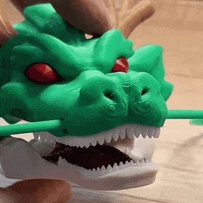 Dragão Shenlong Articulado